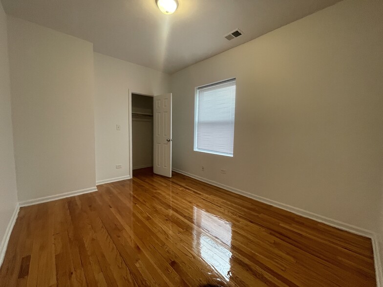 5201 W Washington Blvd, Chicago, IL en venta - Foto del edificio - Imagen 3 de 7