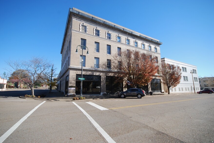 118 N Church St, Jackson, TN en venta - Foto del edificio - Imagen 2 de 31