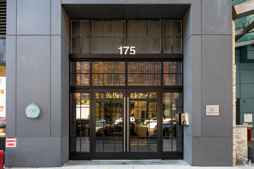 175 Varick St, New York, NY en alquiler - Foto del edificio - Imagen 3 de 6