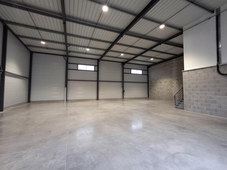 Flex en Chassieu en alquiler - Foto del interior - Imagen 3 de 7