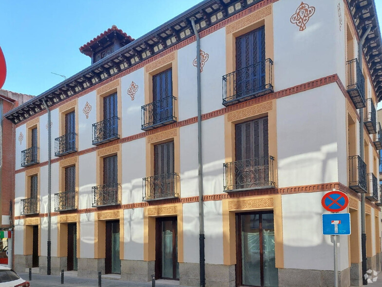 Calle Tomás Luis De Victoria, 4, Ávila, Ávila en alquiler - Foto del edificio - Imagen 2 de 11