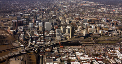 2025 E Main St, Richmond, VA - VISTA AÉREA  vista de mapa - Image1