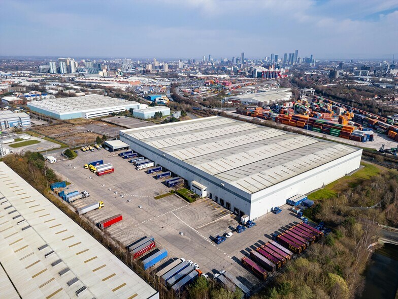 Fraser Pl, Manchester en alquiler - Foto del edificio - Imagen 3 de 16