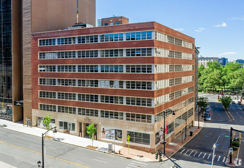 101-111 Pearl St, Hartford, CT en alquiler - Foto del edificio - Imagen 1 de 6