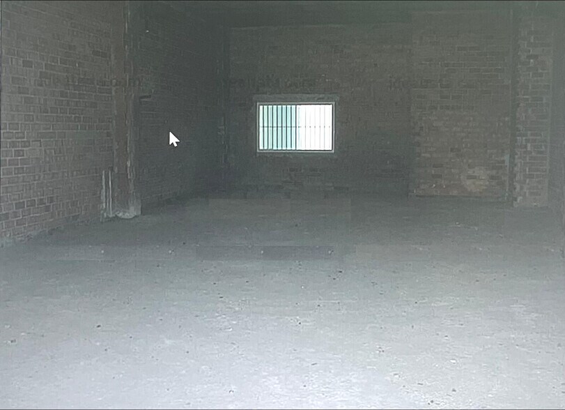 Local en Dos Hermanas, Sevilla en venta - Foto del interior - Imagen 1 de 5