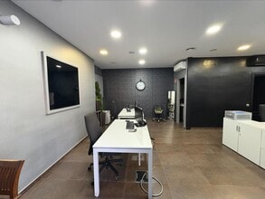 Local en Montcada i Reixac, Barcelona en alquiler Foto del interior- Imagen 1 de 4