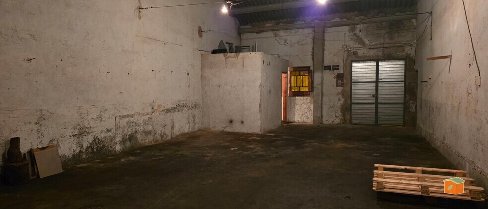 Nave en Santa Bàrbara, Tarragona en venta - Foto del interior - Imagen 3 de 13