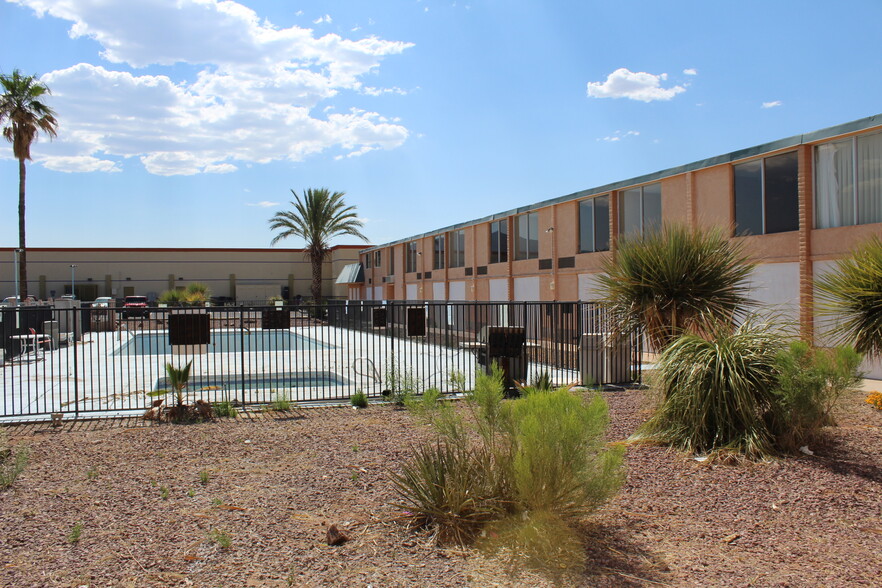 1631 S Highway 92, Sierra Vista, AZ en venta - Foto del edificio - Imagen 2 de 22