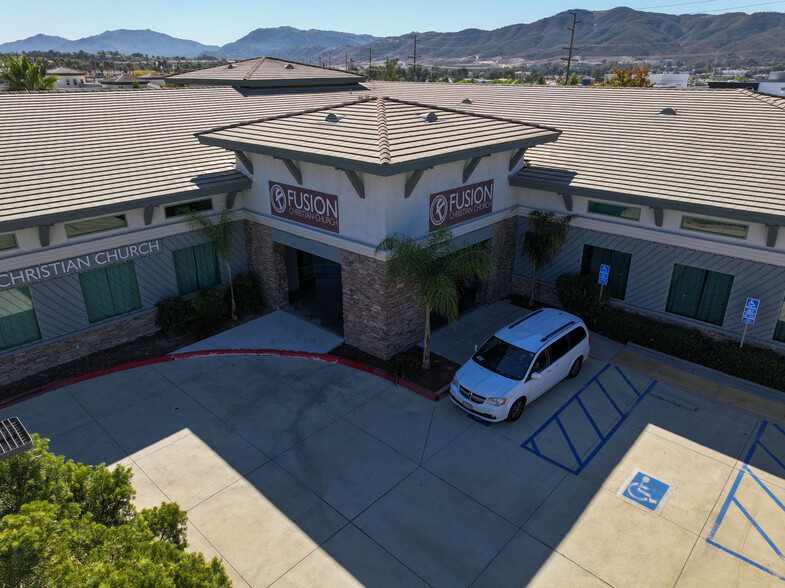 26770 Ynez Ct, Temecula, CA en venta - Foto del edificio - Imagen 3 de 18