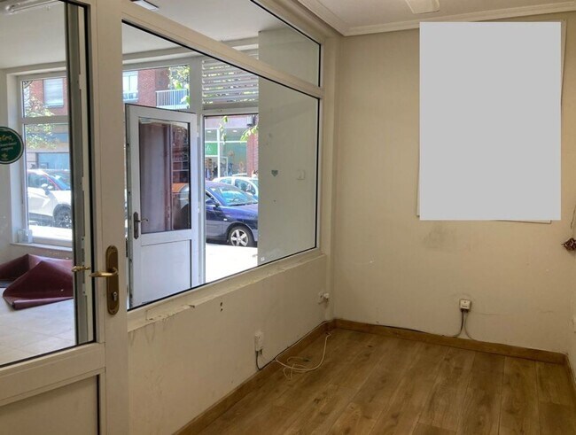 Más detalles de Local en alquiler