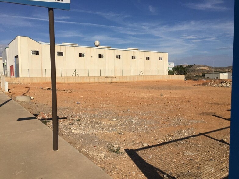 Nave en La Unión en venta - Foto del edificio - Imagen 3 de 5