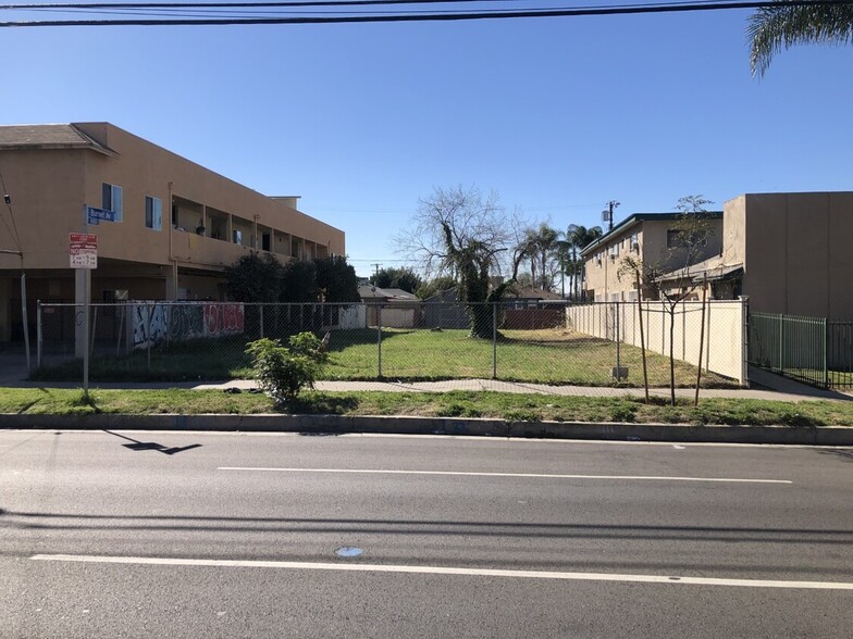 15200 Roscoe, Panorama City, CA en venta - Foto del edificio - Imagen 3 de 6