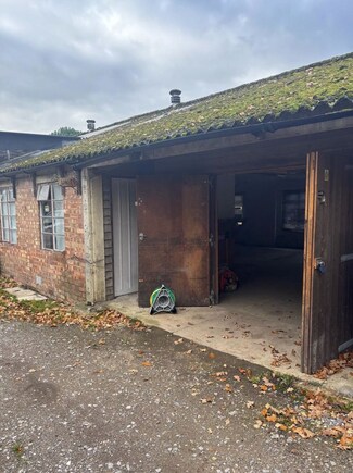 Más detalles de Fittleworth Rd, Billingshurst - Nave en alquiler