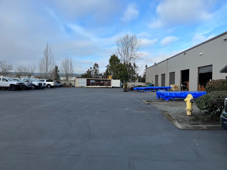 2323 E Pioneer Ave, Puyallup, WA en alquiler - Foto del edificio - Imagen 2 de 6