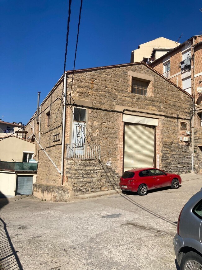 Más detalles de Carrer Prat de la Riba, 6, Sallent - Deportes y entretenimiento en venta