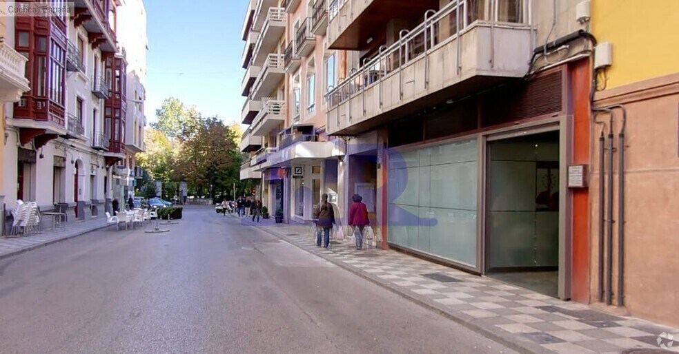 Edificio residencial en Cuenca, Cuenca en venta - Foto del interior - Imagen 1 de 1