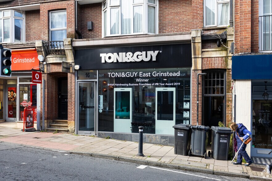 14-16 London Rd, East Grinstead en venta - Foto del edificio - Imagen 3 de 10