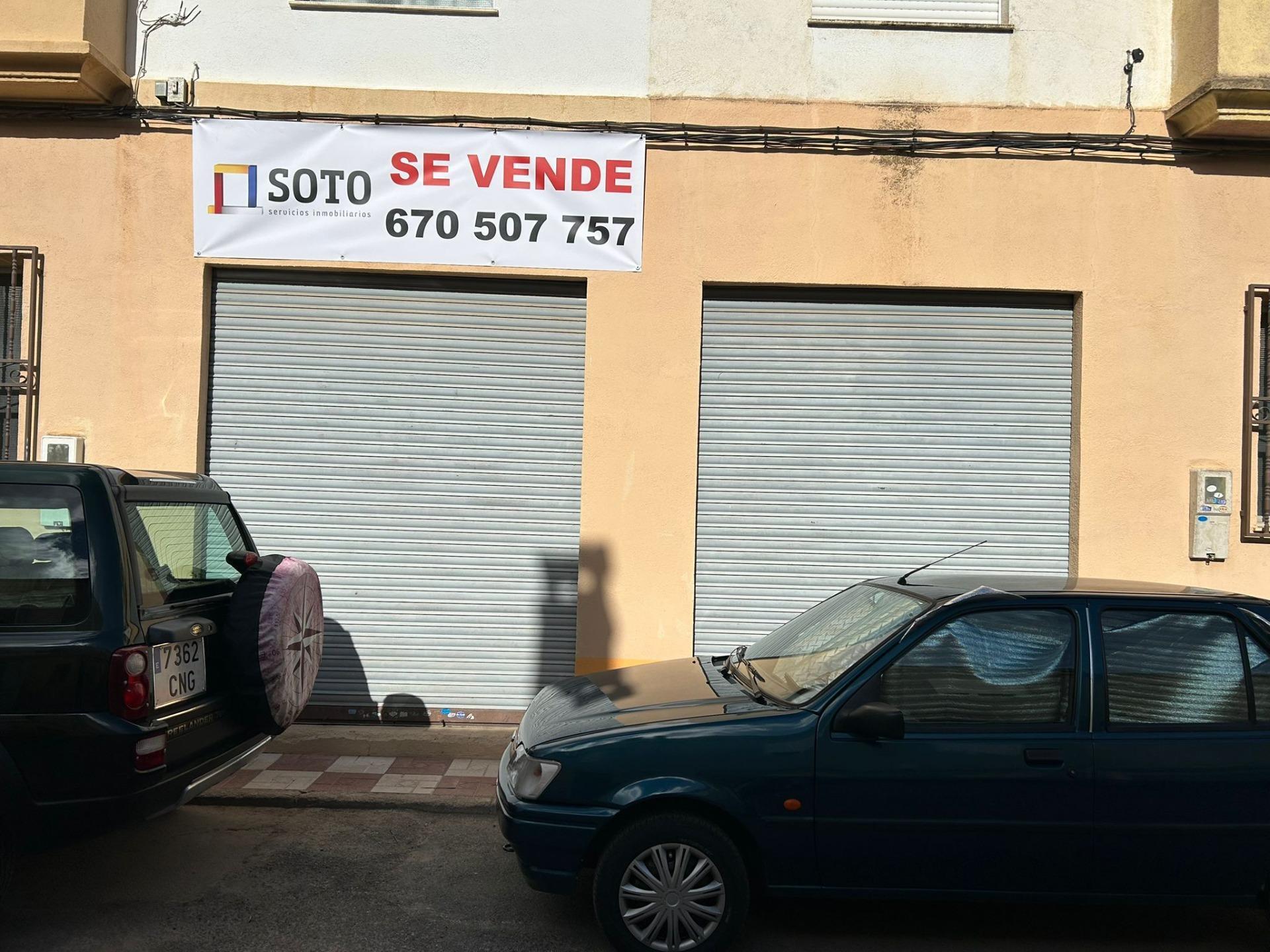 Local en Albolote en venta Foto del edificio- Imagen 1 de 13