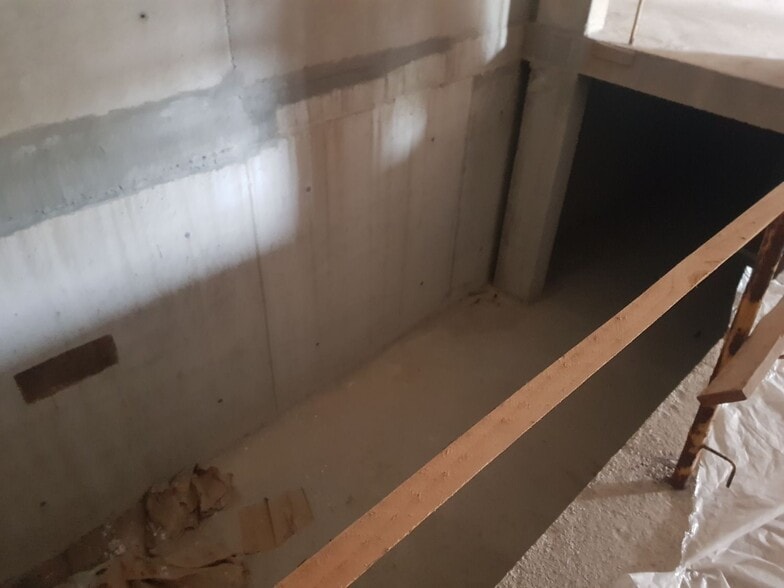 Local en Santiago de Compostela, La Coruna en venta - Foto del edificio - Imagen 2 de 19