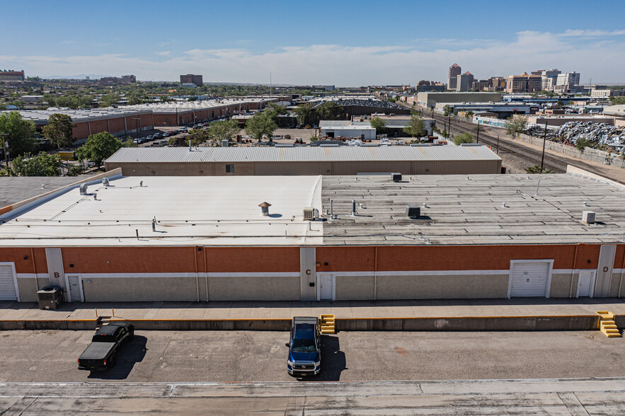 1823 Commercial St NE, Albuquerque, NM en venta - Foto del edificio - Imagen 2 de 70