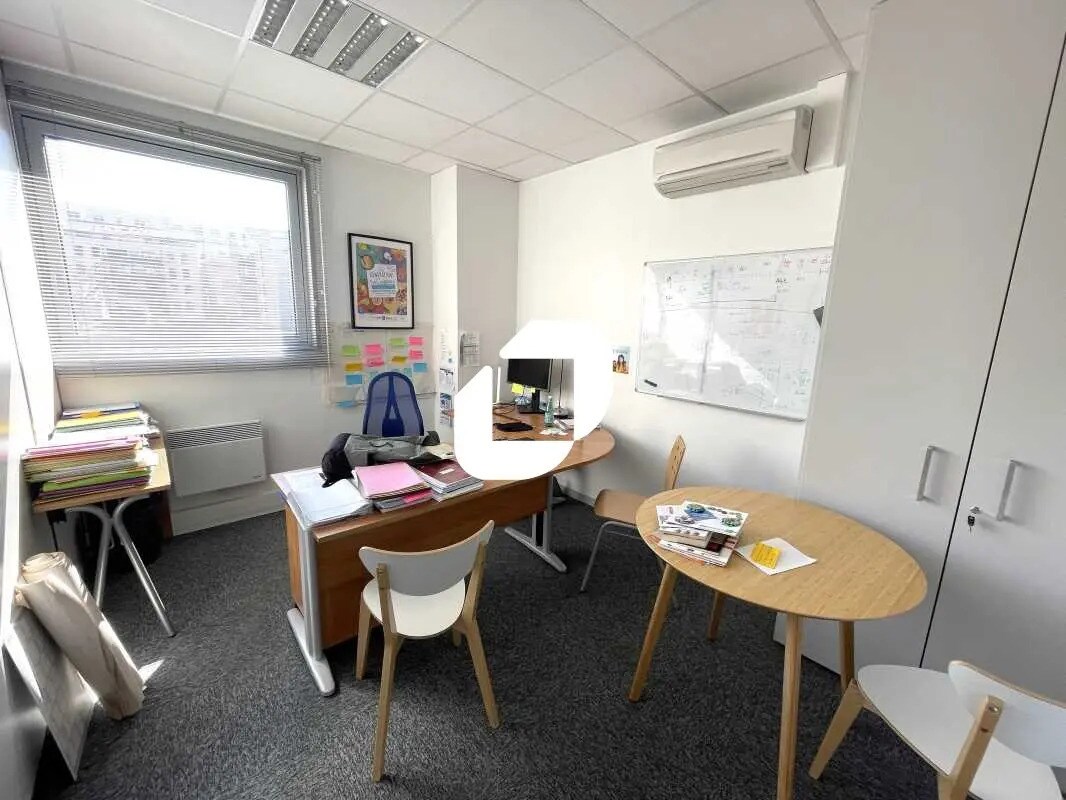 13-17 Rue Jean Bourgey, Villeurbanne en alquiler Foto del edificio- Imagen 1 de 11