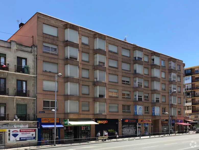 Local en Madrid, Madrid en alquiler - Foto del edificio - Imagen 2 de 2