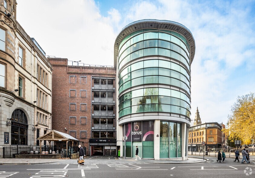 4 Queen Sq, Liverpool en alquiler - Foto del edificio - Imagen 3 de 3