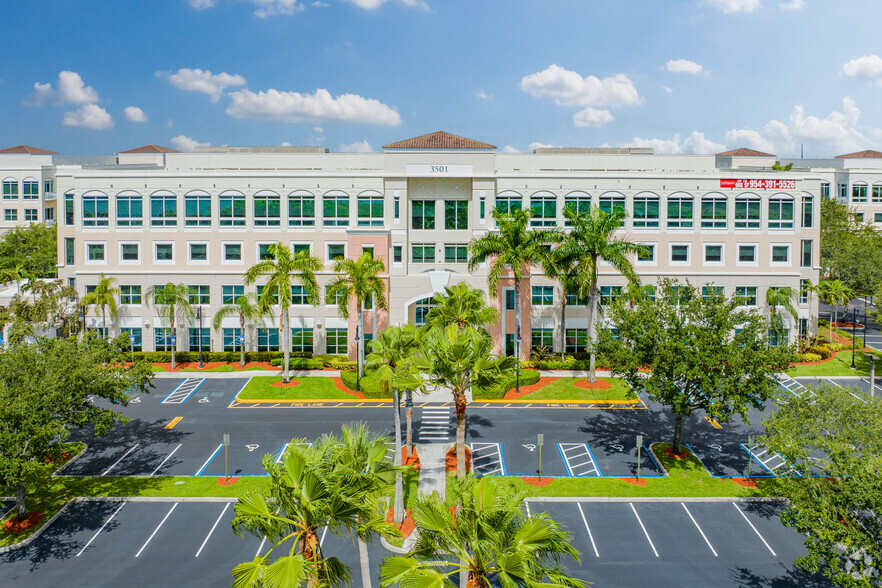 3401 SW 160th Ave, Miramar, FL en alquiler - Foto del edificio - Imagen 3 de 20