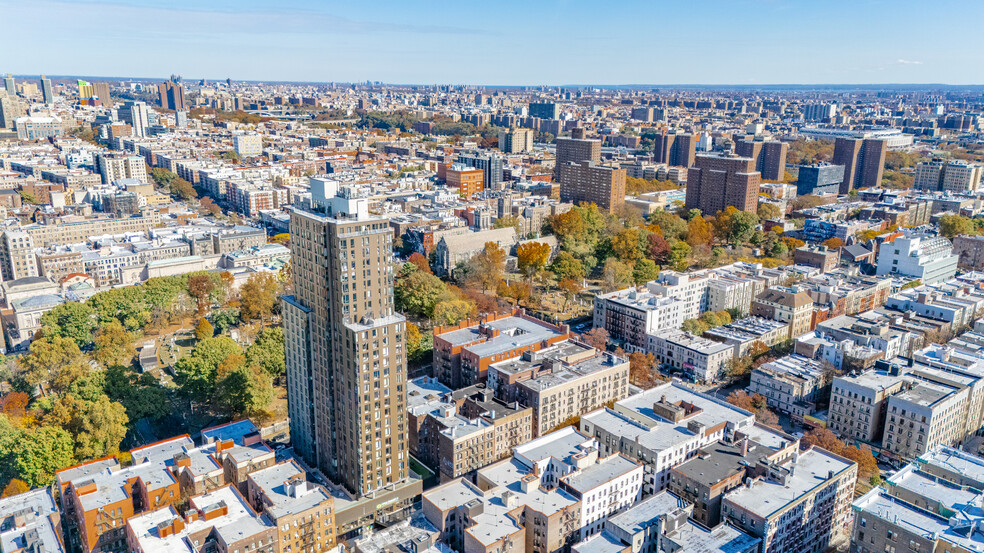 3681 Broadway, New York, NY en alquiler - Foto del edificio - Imagen 2 de 20