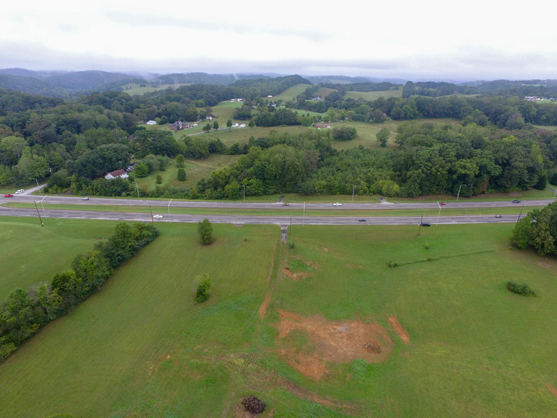 N. Charles G. Seivers Blvd, Clinton, TN en venta - Vista aérea - Imagen 3 de 7