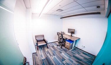 252 W Esplanade, North Vancouver, BC en alquiler Foto del interior- Imagen 1 de 3