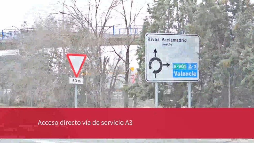 Nave en Rivas-Vaciamadrid, Madrid en venta - Vídeo de anuncio comercial - Imagen 2 de 24