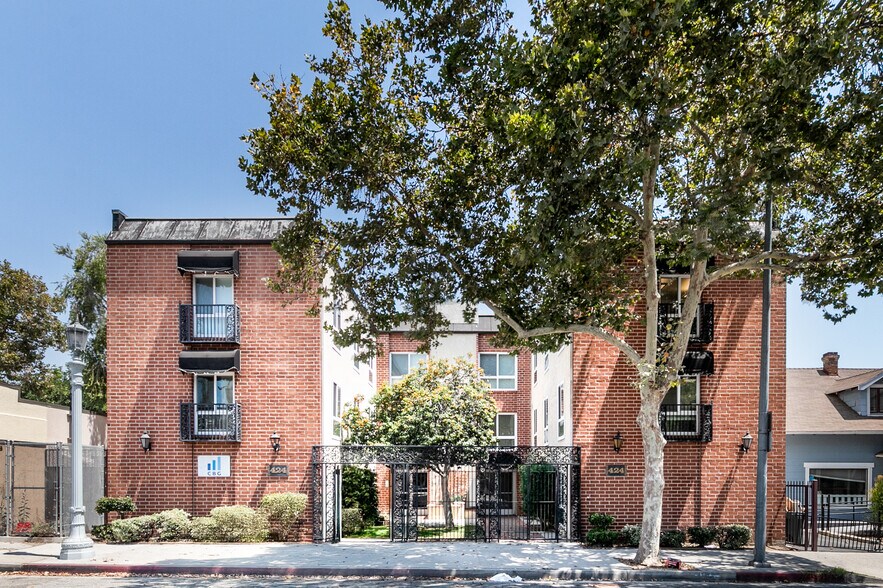 CBG Lake Portfolio cartera de 4 inmuebles en venta en LoopNet.es - Foto del edificio - Imagen 1 de 30