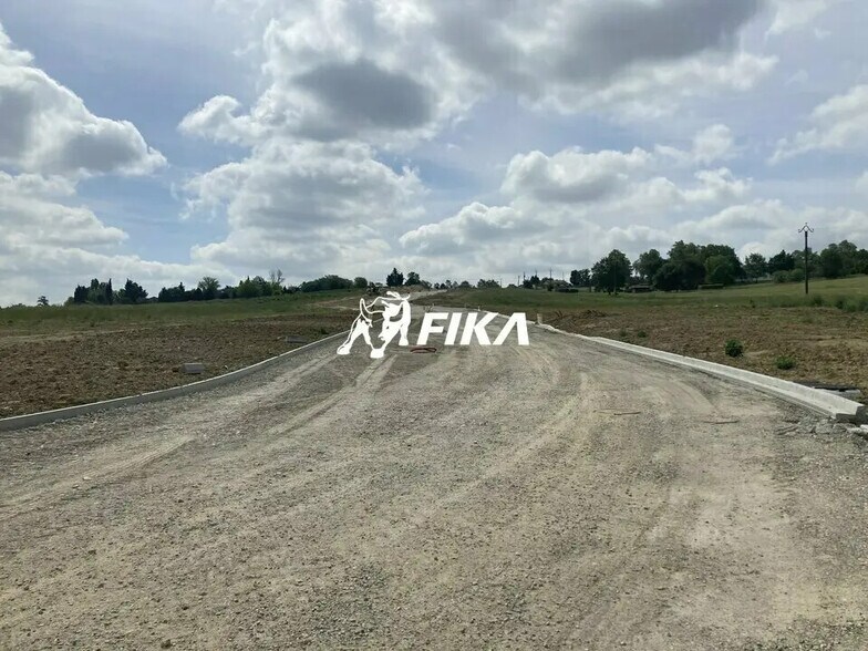 Terreno en Drémil-Lafage en venta - Foto del edificio - Imagen 1 de 6