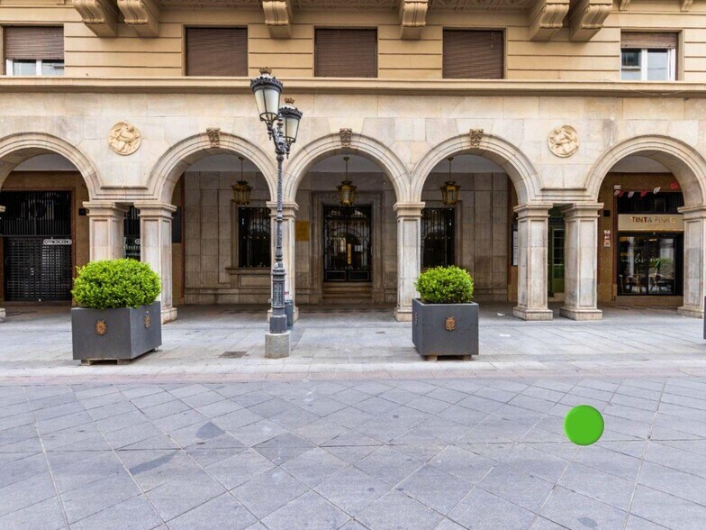 Oficina en Granada, Granada en alquiler - Foto del edificio - Imagen 1 de 18