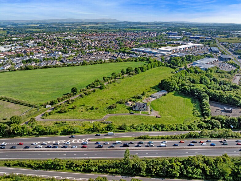 7 Langloan Rd, Loanhead en venta - Foto del edificio - Imagen 3 de 8