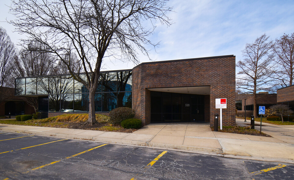 5320 College Blvd, Overland Park, KS en venta - Foto del edificio - Imagen 2 de 14