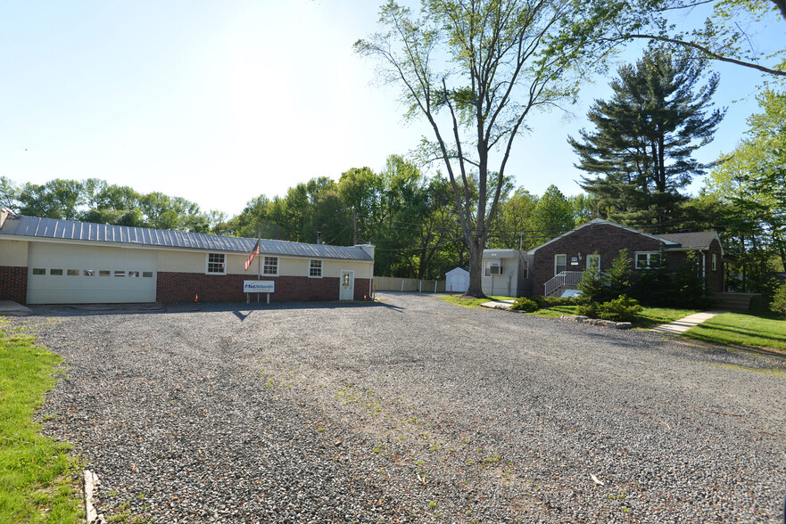 307 Gravel Hill Rd, Monroe Township, NJ en alquiler - Foto del edificio - Imagen 1 de 4