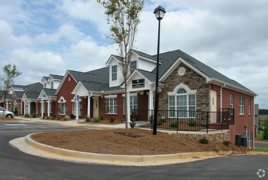 530 Highland Station Dr, Suwanee, GA en alquiler - Foto del edificio - Imagen 2 de 18