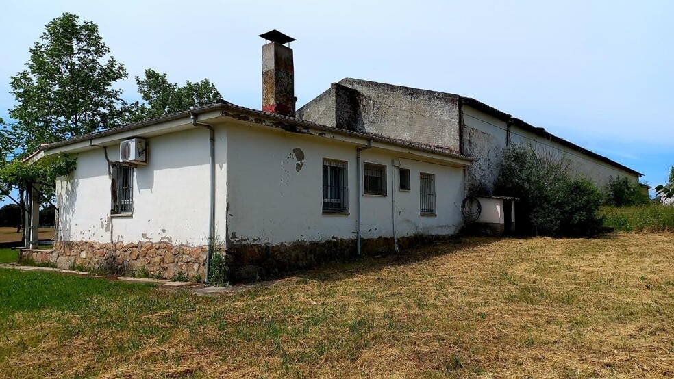 Terreno en Mombeltrán, Ávila en venta - Foto del edificio - Imagen 3 de 17