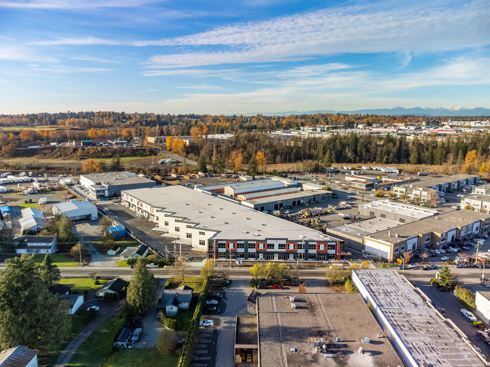 2325 Peardonville Rd, Abbotsford, BC en alquiler Foto del edificio- Imagen 1 de 4