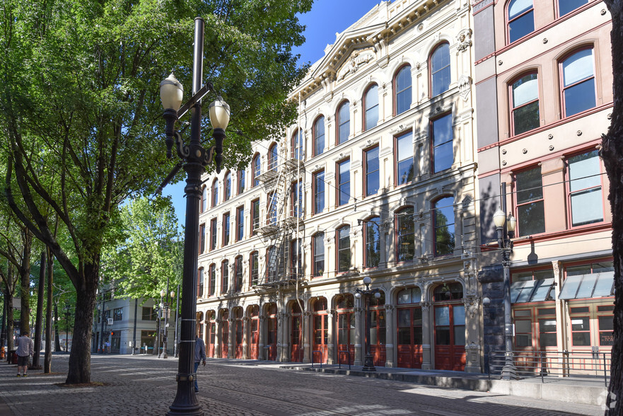 30-34 NW 1st Ave, Portland, OR en alquiler - Foto del edificio - Imagen 2 de 4