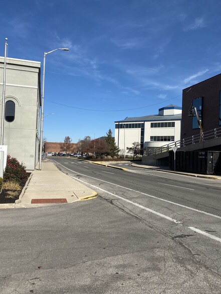 225 N High St, Muncie, IN en alquiler - Foto del edificio - Imagen 3 de 21