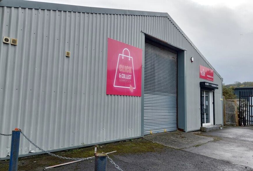 Whittle Rd, Cardiff en alquiler - Foto del edificio - Imagen 2 de 5