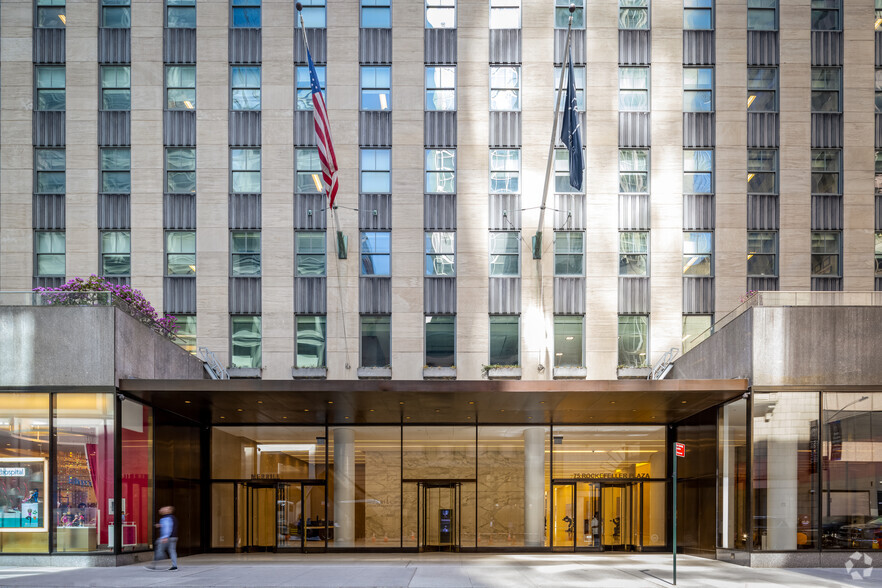 75 Rockefeller Plaza, New York, NY en alquiler - Foto del edificio - Imagen 3 de 17