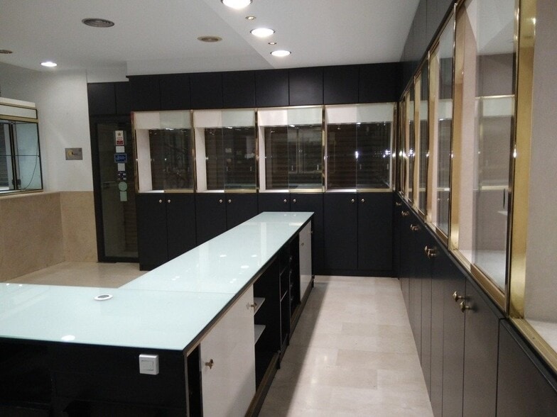 Local en Lorca, Murcia en alquiler - Foto del interior - Imagen 1 de 8