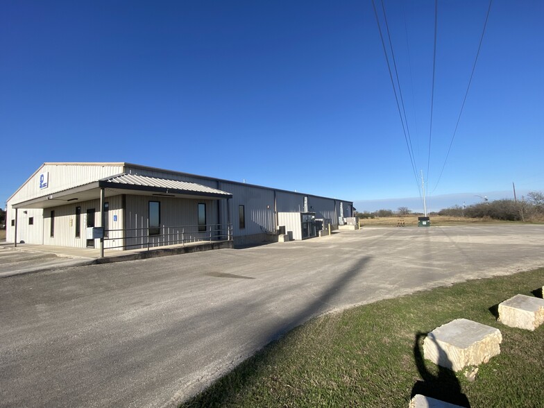 201 Center Point Rd, San Marcos, TX en venta - Foto del edificio - Imagen 3 de 4