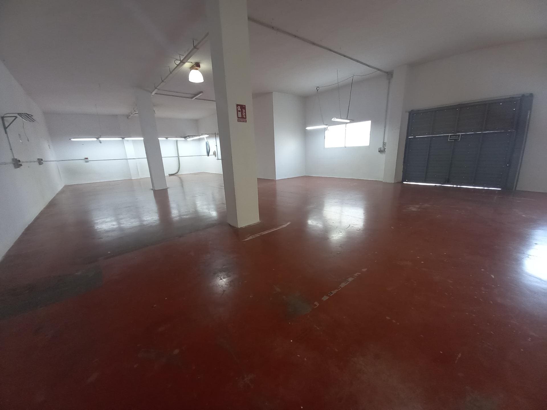 Nave en Elche en venta Foto del interior- Imagen 1 de 8