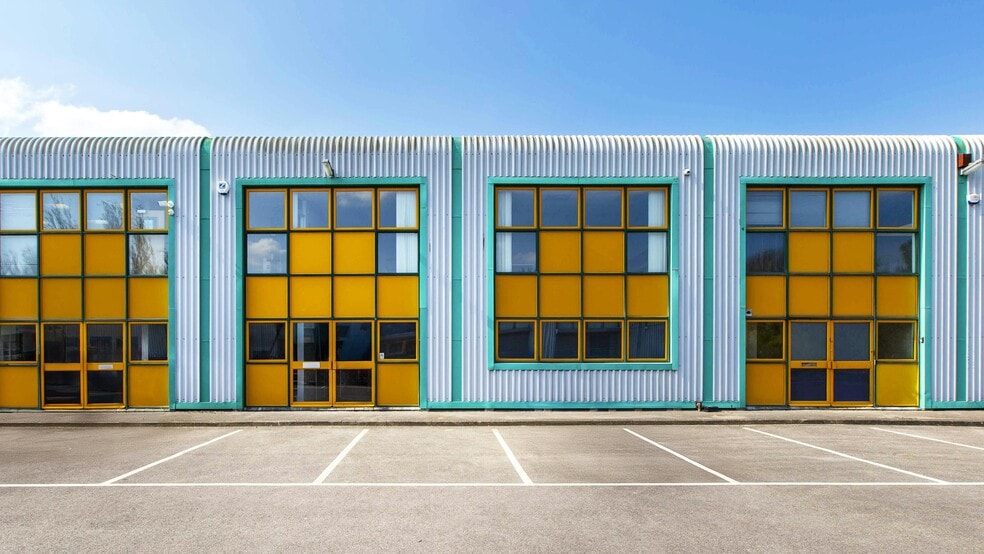 Cyril Vokins Rd, Newbury en alquiler - Foto del edificio - Imagen 1 de 9