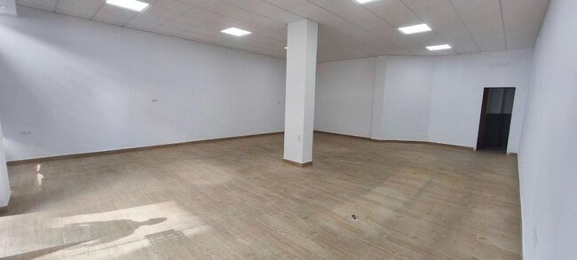 Más detalles de Calle Asturias, 22, Murcia - Local en alquiler